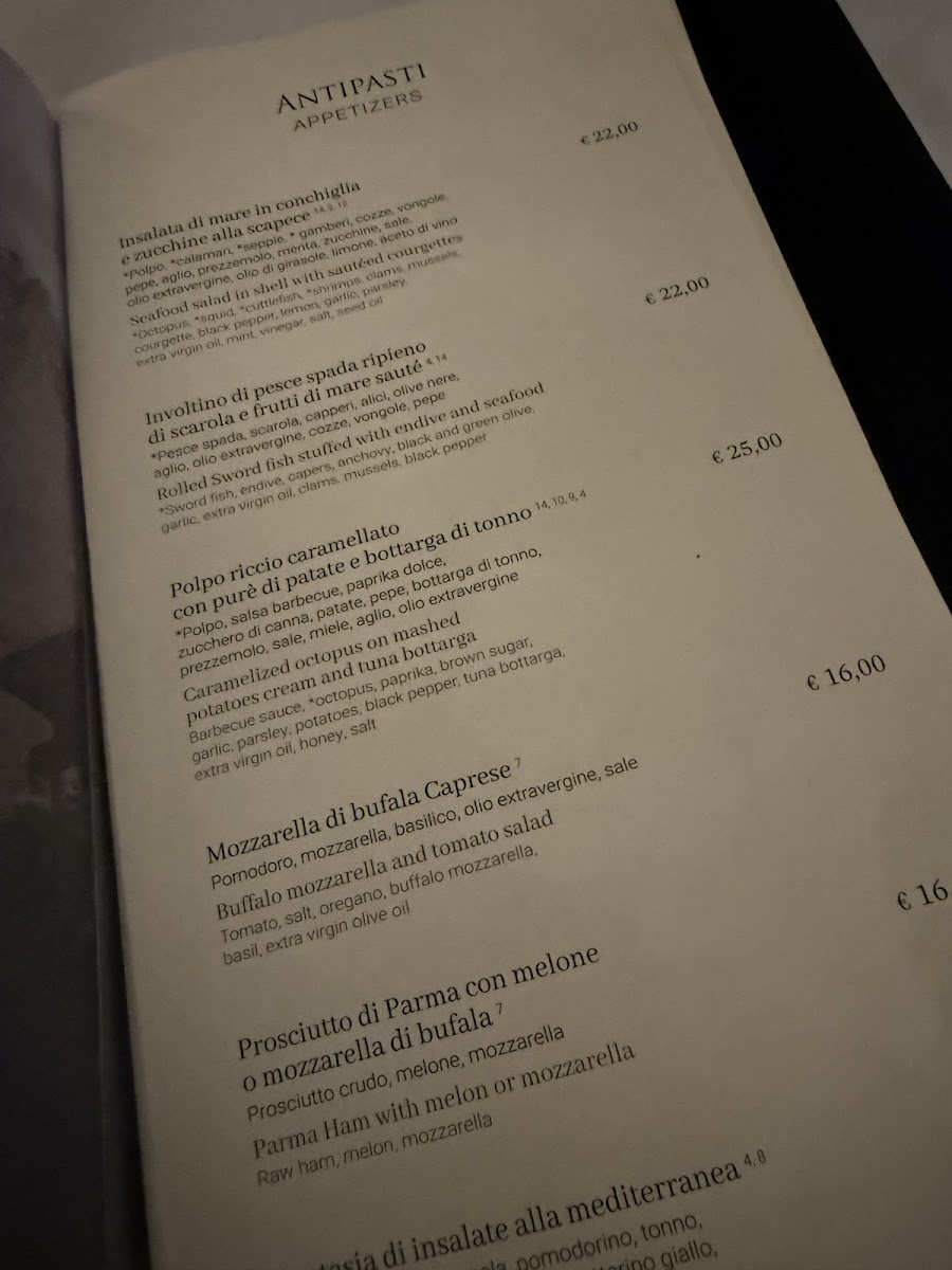 Menu Saracen Tower-10
