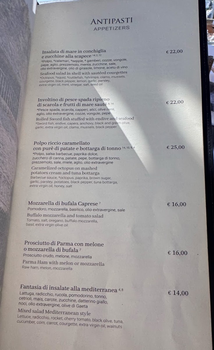 Menu Saracen Tower-6